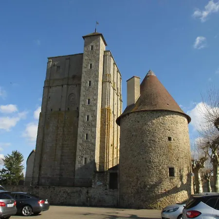 Huriel, 4 Pièces, 5 Personnes - Fr-1-489-27 Casa vacanze *